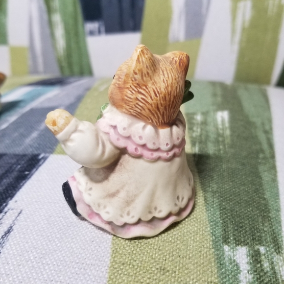 Vtg 3 Kitten Figurines Whimsical Naughty And Sweet Ceramic Porcelain Cats Japan - Picture 9 of 14